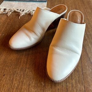 Madewell Cream Leather Clogs size 6